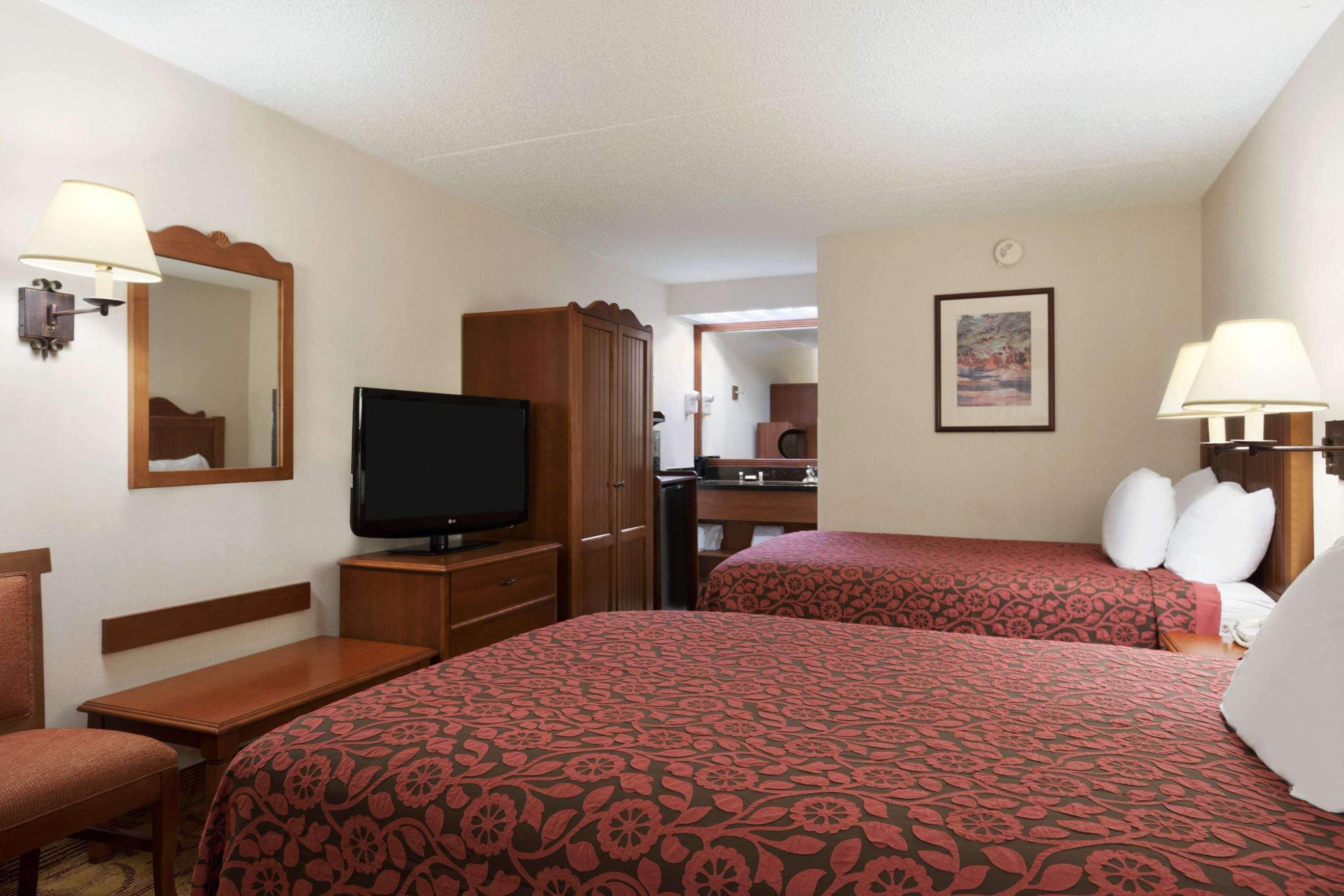 Motel Days By Wyndham Cruces 3*