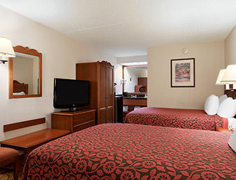 Days By Wyndham Cruces Motel
